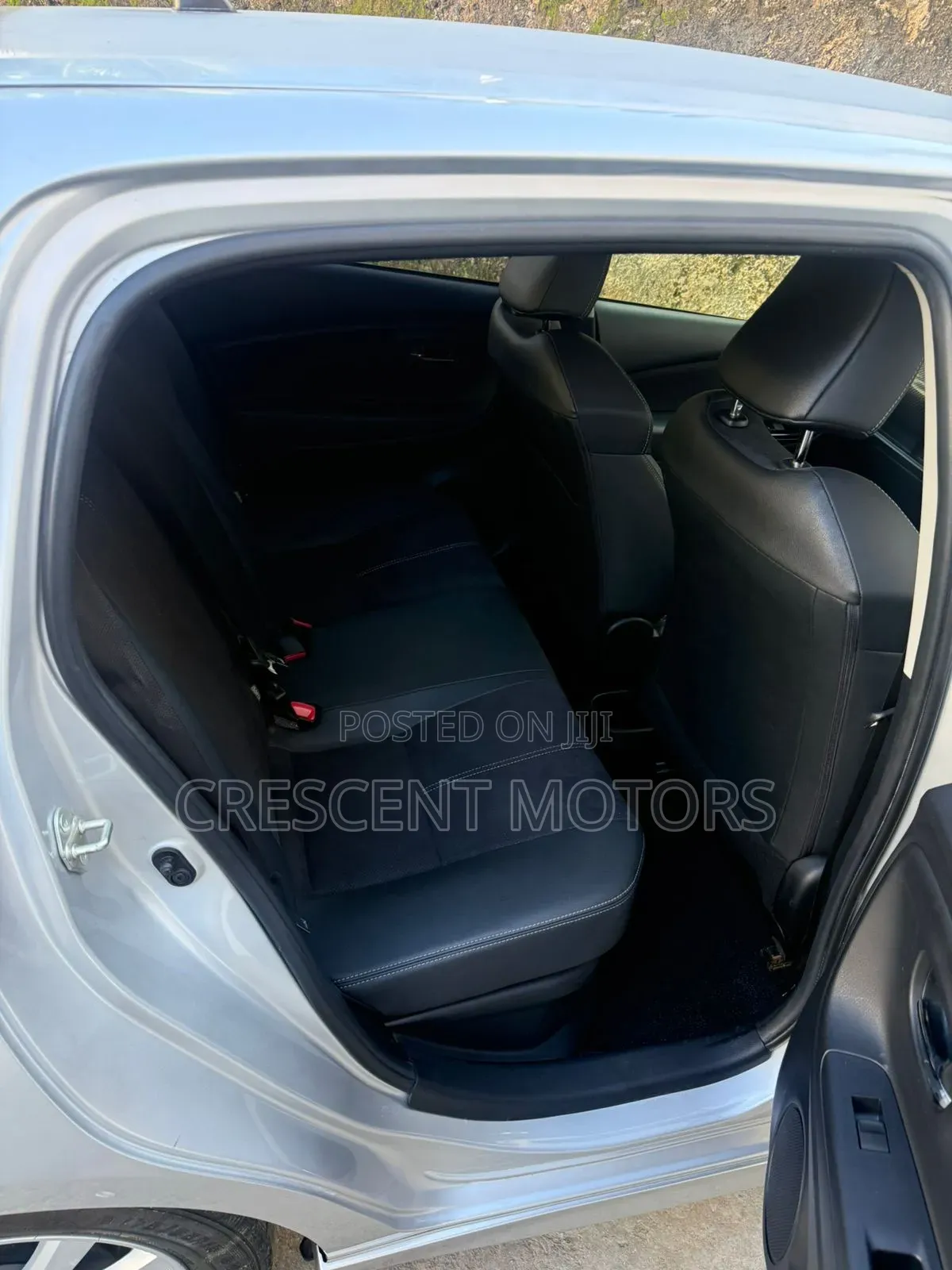 Toyota Vitz 2019 Silver