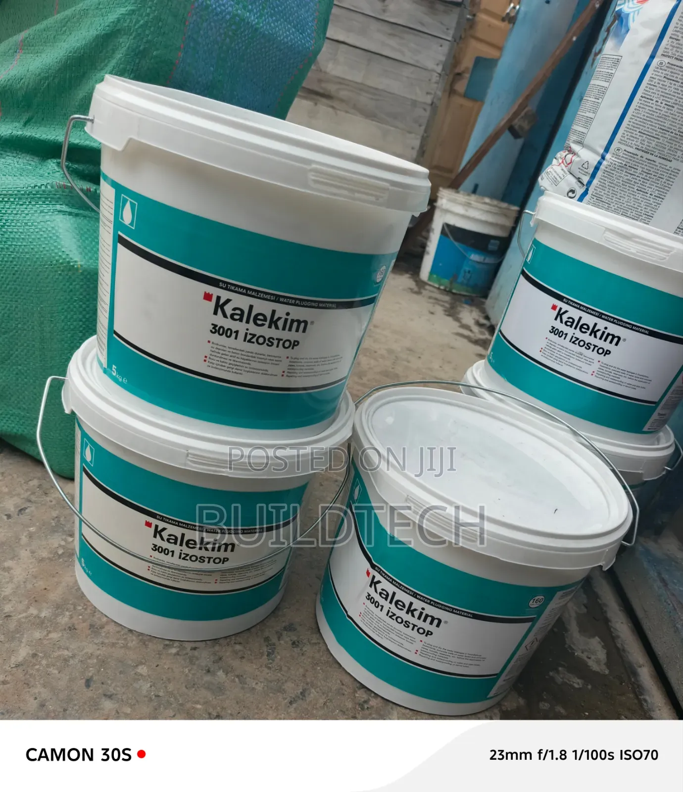 Fast Setting Kalekim Waterplug for Leak Repairs
