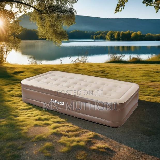 190*101*38 Cms*)Inflatable Airbed Mattress W/ Automatic in Built Pump - main view