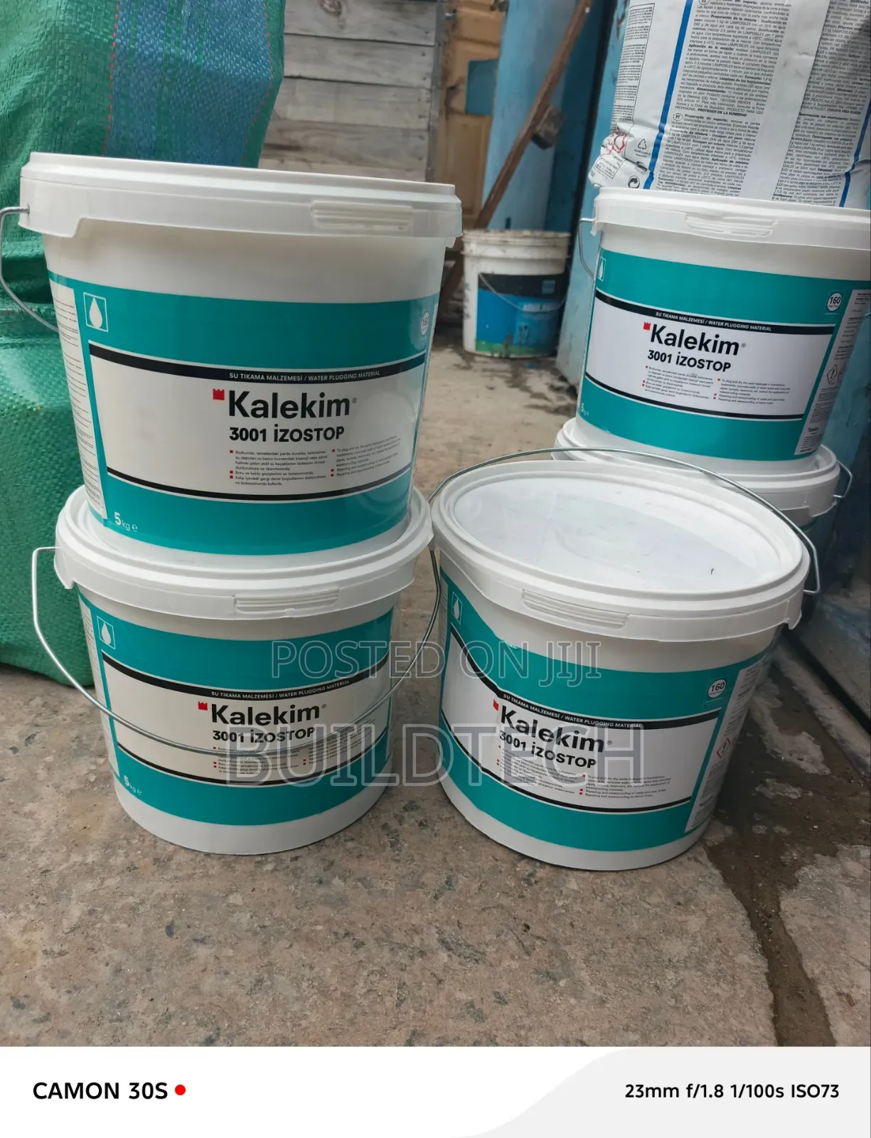 Kalekim 3001 for Active Water Leak Sealing