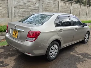 Toyota Axio 1.5 G 2WD 2014 Gold