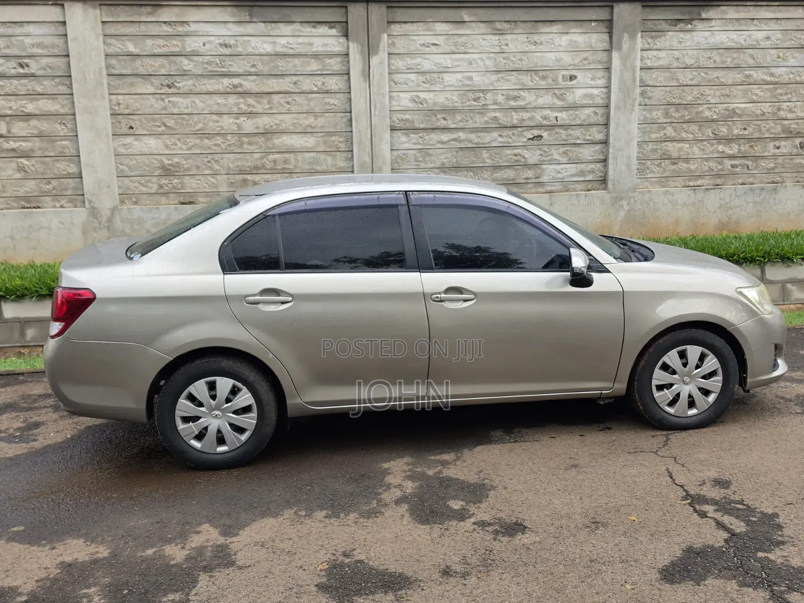 Toyota Axio 1.5 G 2WD 2014 Gold