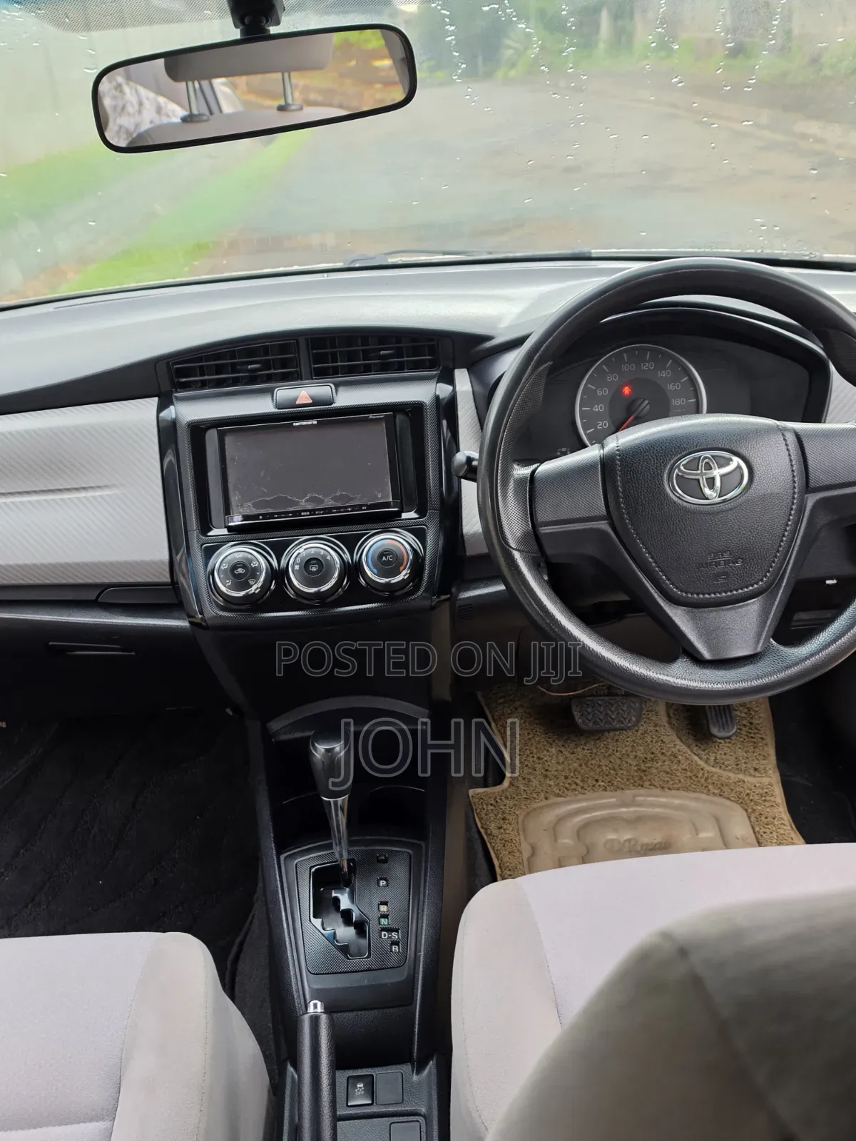 Toyota Axio 1.5 G 2WD 2014 Gold