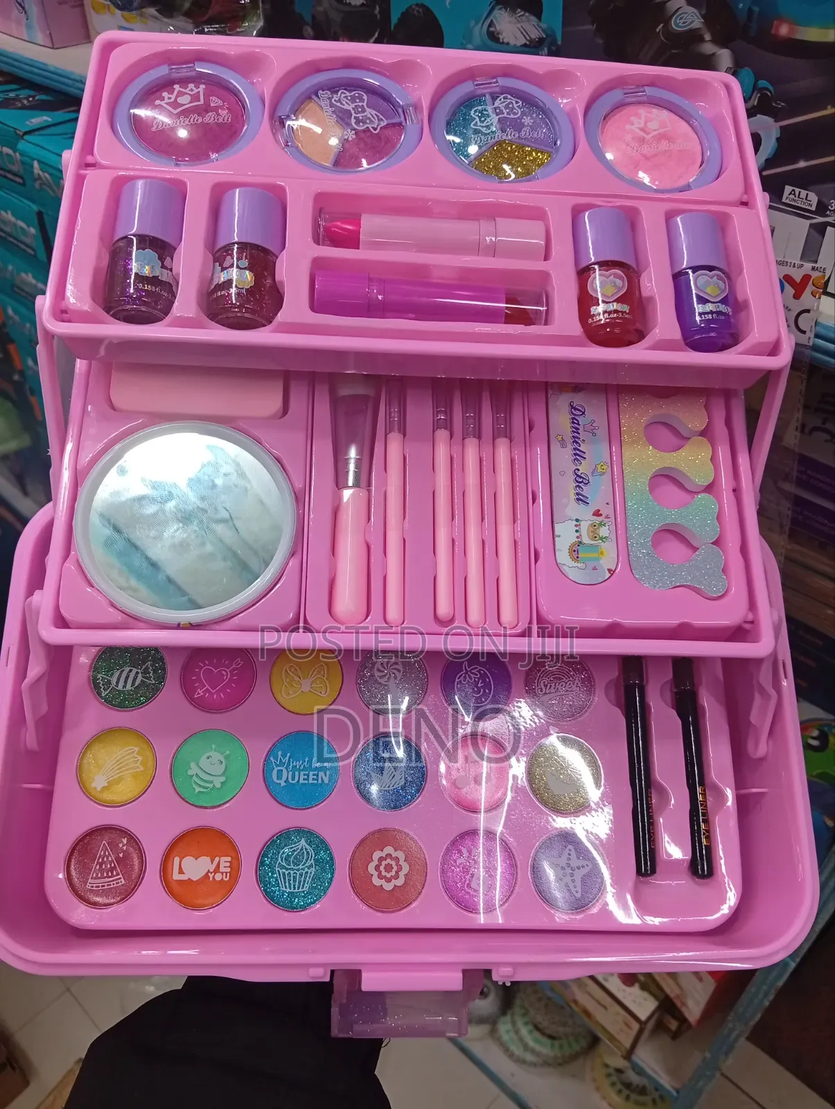 Make Up Set