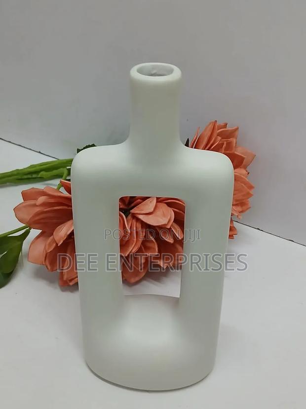 White Rectangular Decorative Vase - thumbnail 2