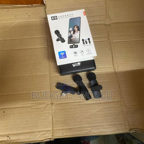 Wirecast Clip-on Wireless Lavalier Mic for Vlogging and Podcasts