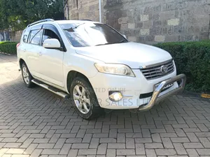 Toyota Vanguard 2010 Pearl