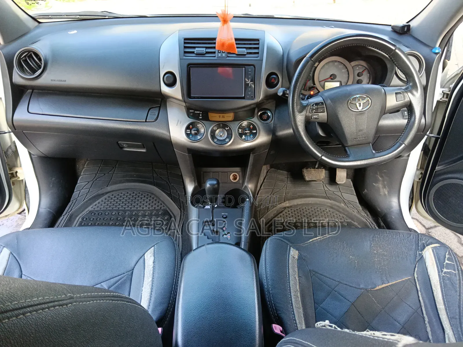 Toyota Vanguard 2010 Pearl