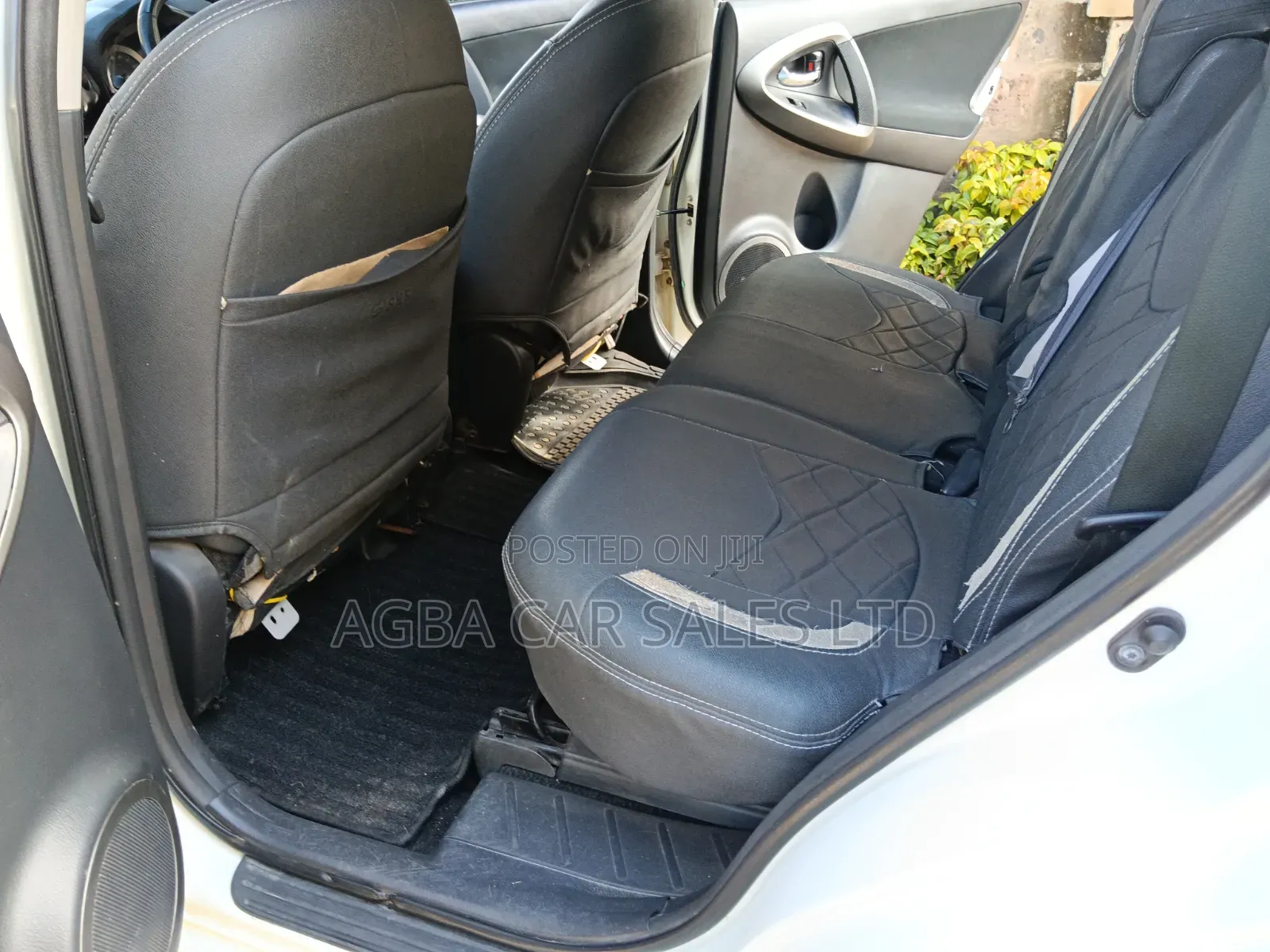 Toyota Vanguard 2010 Pearl