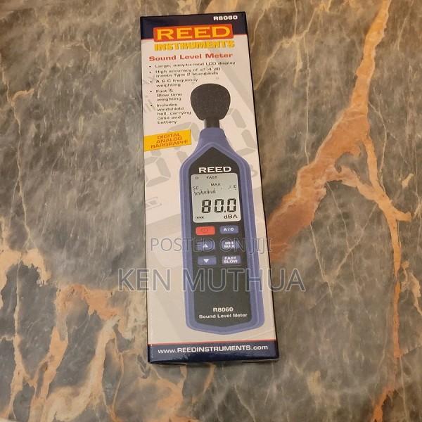 Reed Instruments R8060 Sound Level Meter With Bargraph