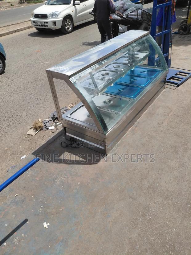 Food Display Without Stand