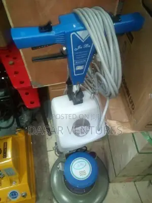 Floor Scrubber Machine