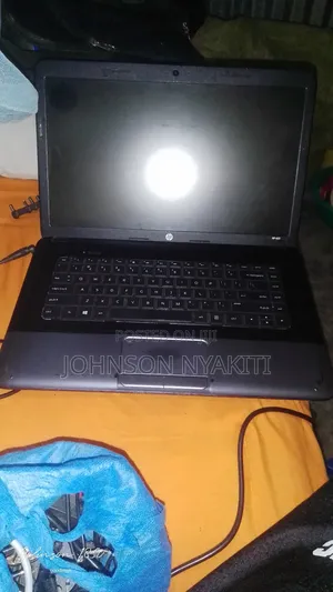 Laptop Toshiba Portege R700 2GB Intel Core i3 HDD 500GB