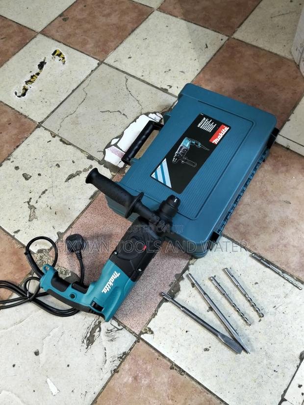 Makita Rotary Hammer Drill Set 800 Watts + 5 Bits - thumbnail 2