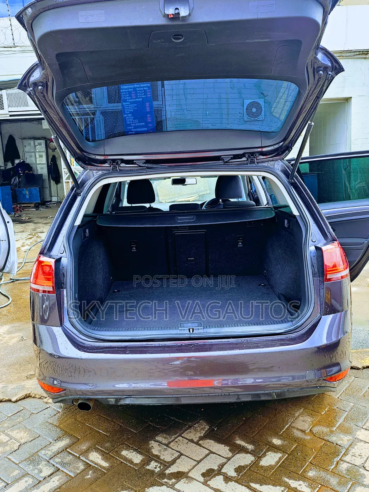 Volkswagen Golf 2015 Purple