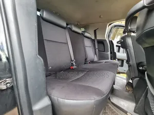 Toyota FJ Cruiser 4x4 Automatic 2012 Black