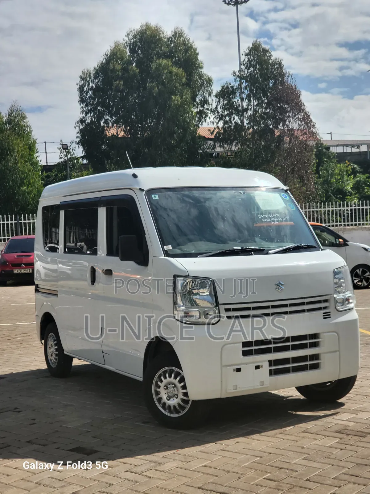Suzuki Every Wagon 2019 White