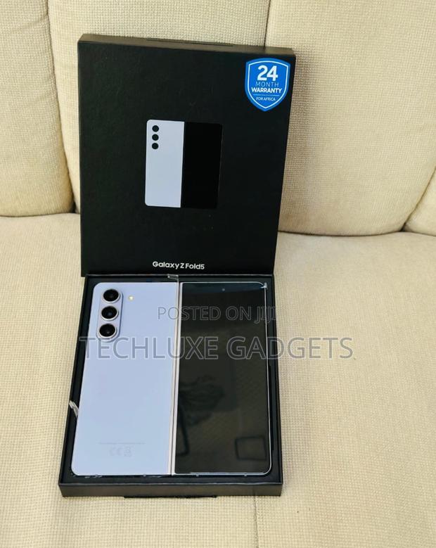 Samsung Galaxy Fold 5G 512 GB Blue - thumbnail 2