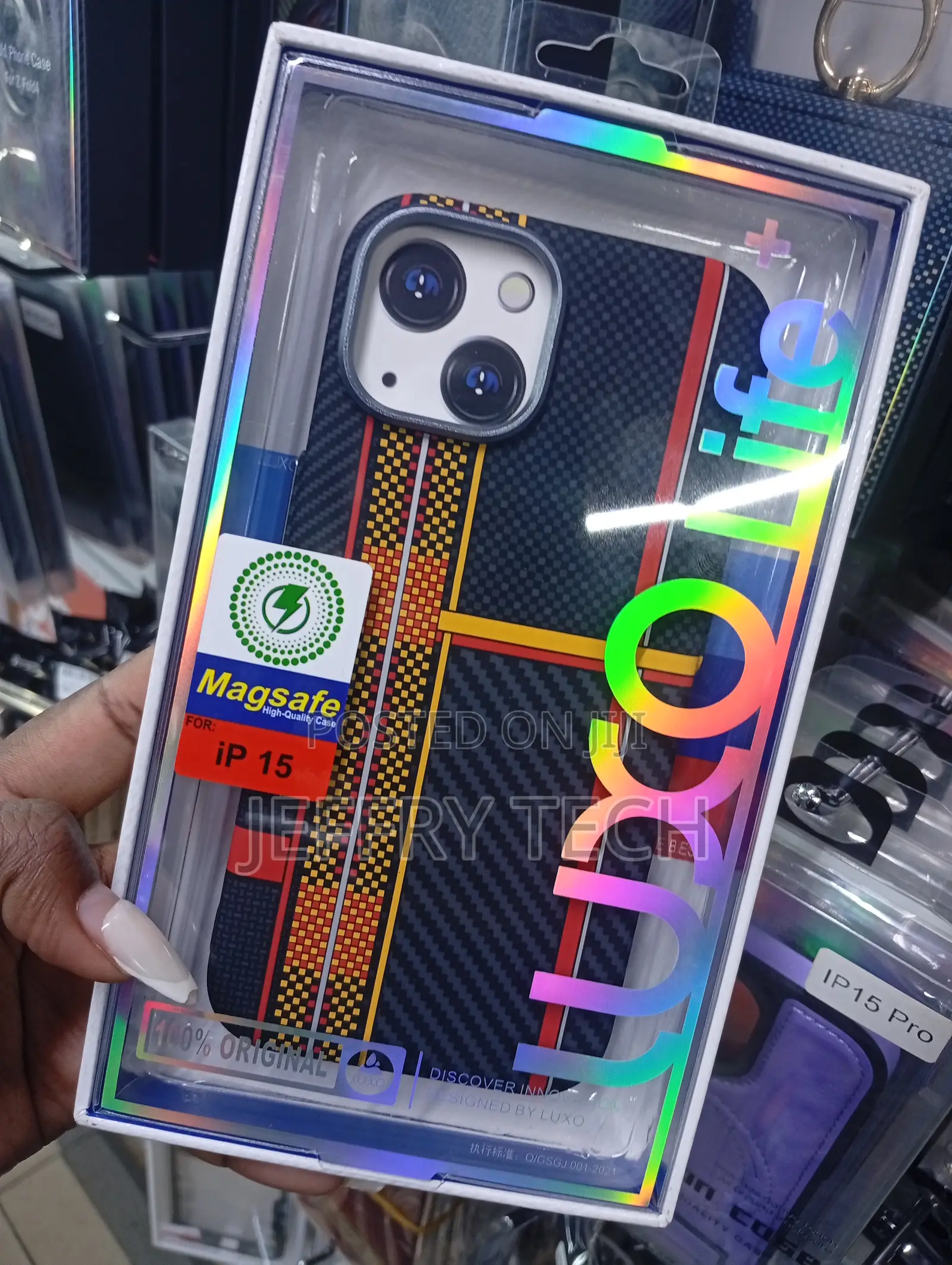 Luxo Life Premium Carbon Fiber Tribal Case.