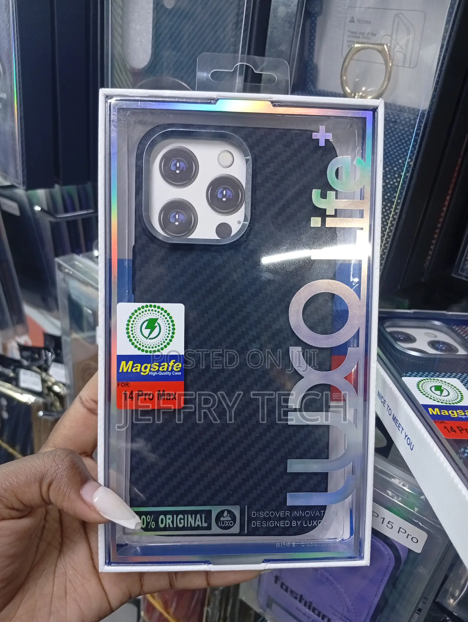 Luxo Life Carbon Fiber Texture Case Designed for the iPhone 14 Pro Max