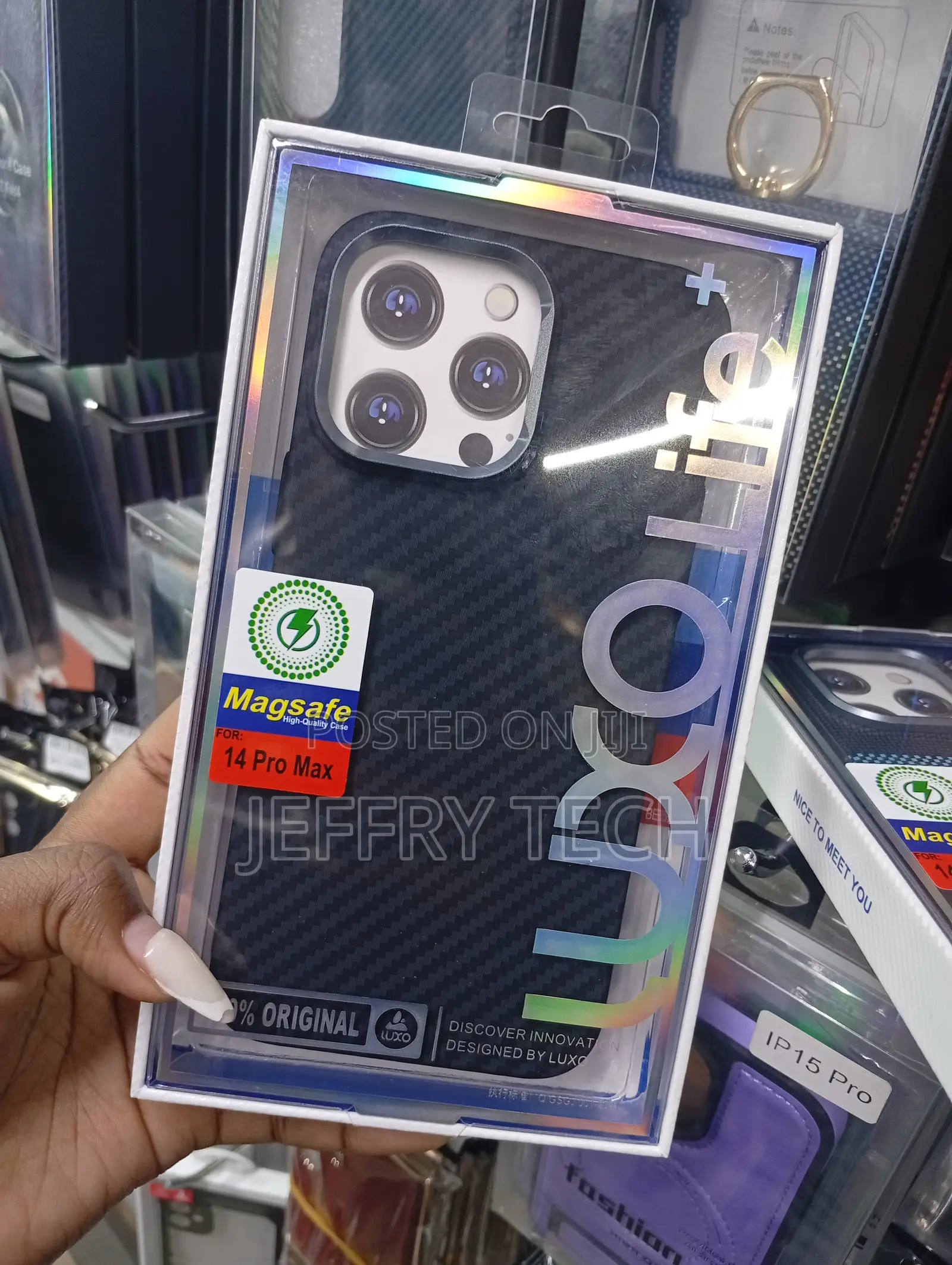Luxo Life Carbon Fiber Texture Case Designed for the iPhone 14 Pro Max