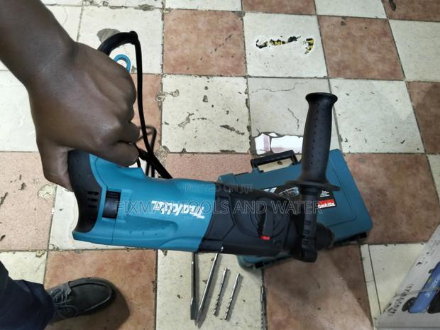 Technical Makita Rotary Hammer Drill 3 Stage 800 Watts - thumbnail 2