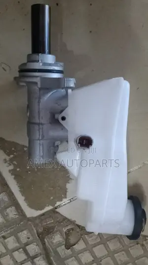 Brake Master Cylinder Hilux Vigo Straight Rh Pipe