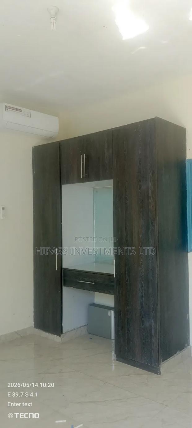 2bdrm Block of Flats in Moi Avenue- Uhuru for rent