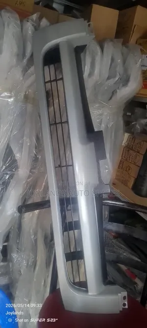 Hiace 2005/2008 Front Grille Grey