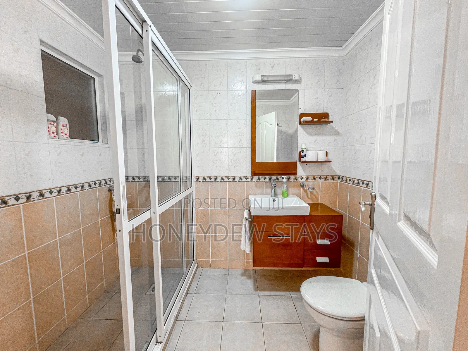 Modern Cozy 5br Furnished Family Home at Greenpark, Mombasa Road