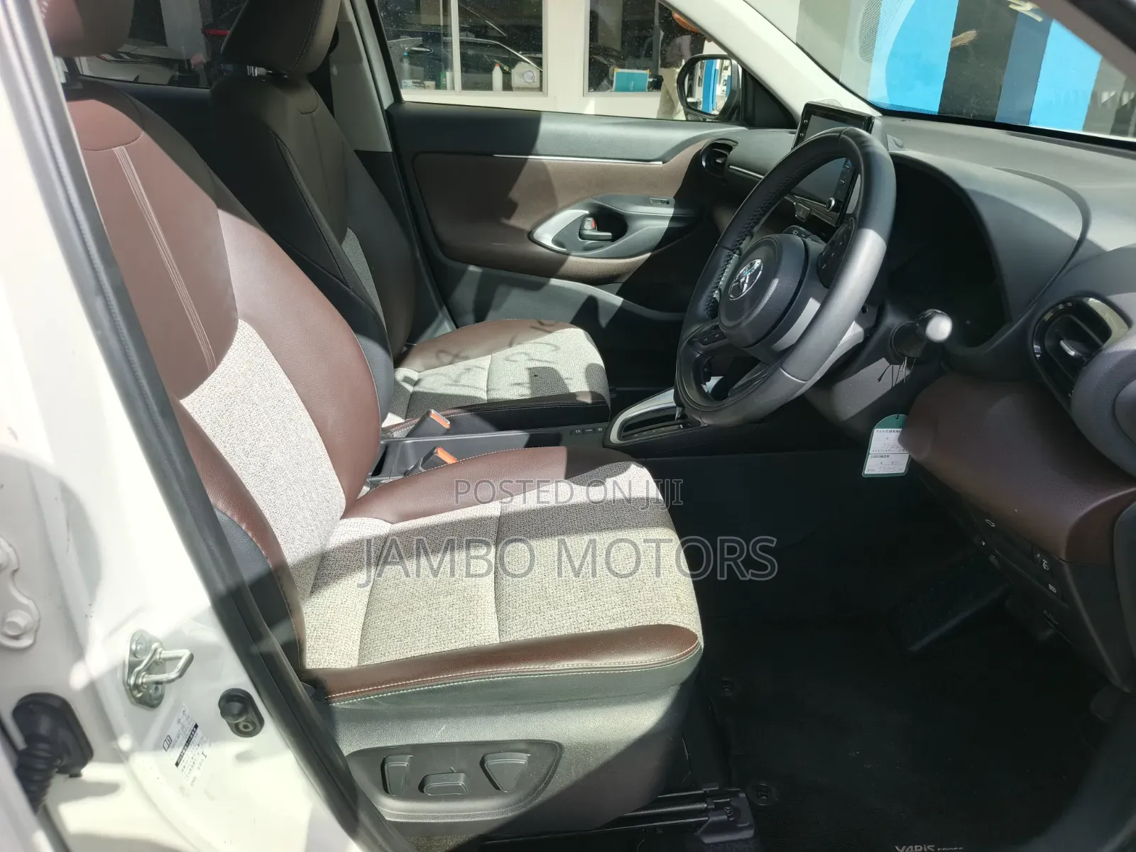 Toyota Yaris Cross 1.5 Hybrid AWD 2020 White
