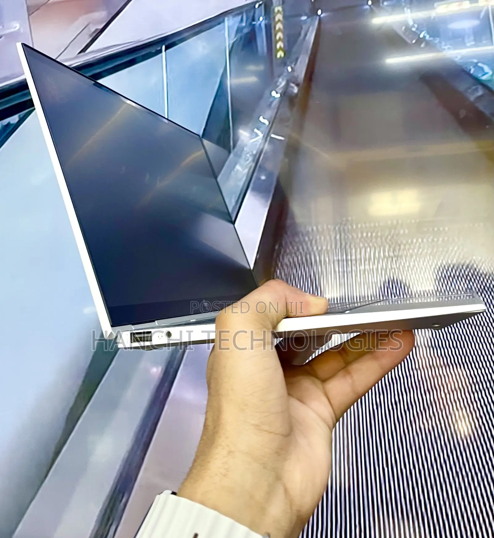 Laptop HP EliteBook 1040 G8 16GB Intel Core i7 SSD 512GB