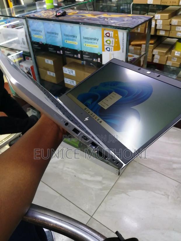 Laptop HP EliteBook 840 G5 8GB Intel Core i5 SSD 256GB - thumbnail 3