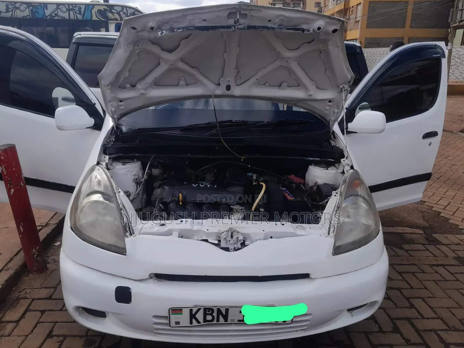 Toyota Fun Cargo 2003 White