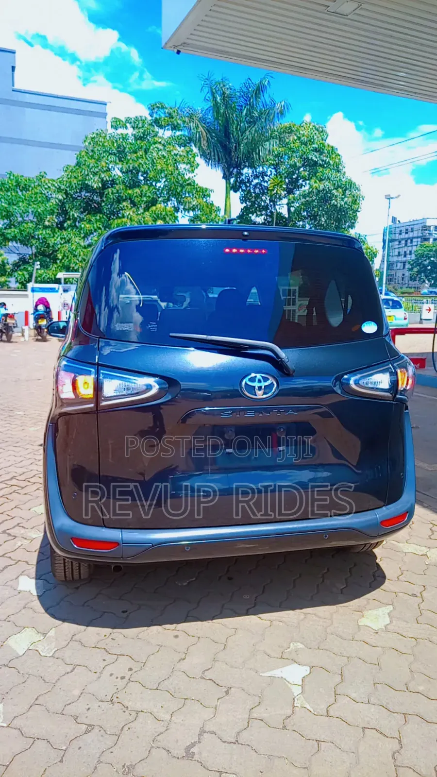 Toyota Sienta 2019 Black
