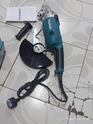 Makita Grinder 9 Inch