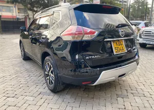 Nissan X-Trail 2.0 Petrol AWD 2014 Black