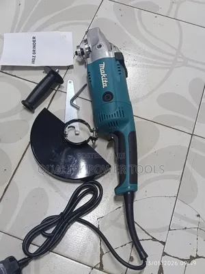 Makita Grinder 9 Inch