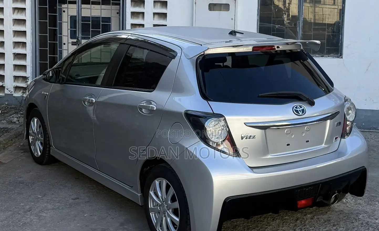 Toyota Vitz 2019 Silver