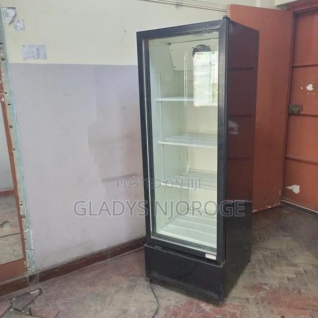400l Black $White Fridge - thumbnail 2
