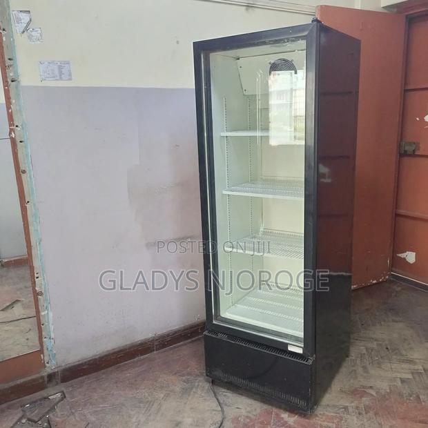 400l Black $White Fridge - thumbnail 3