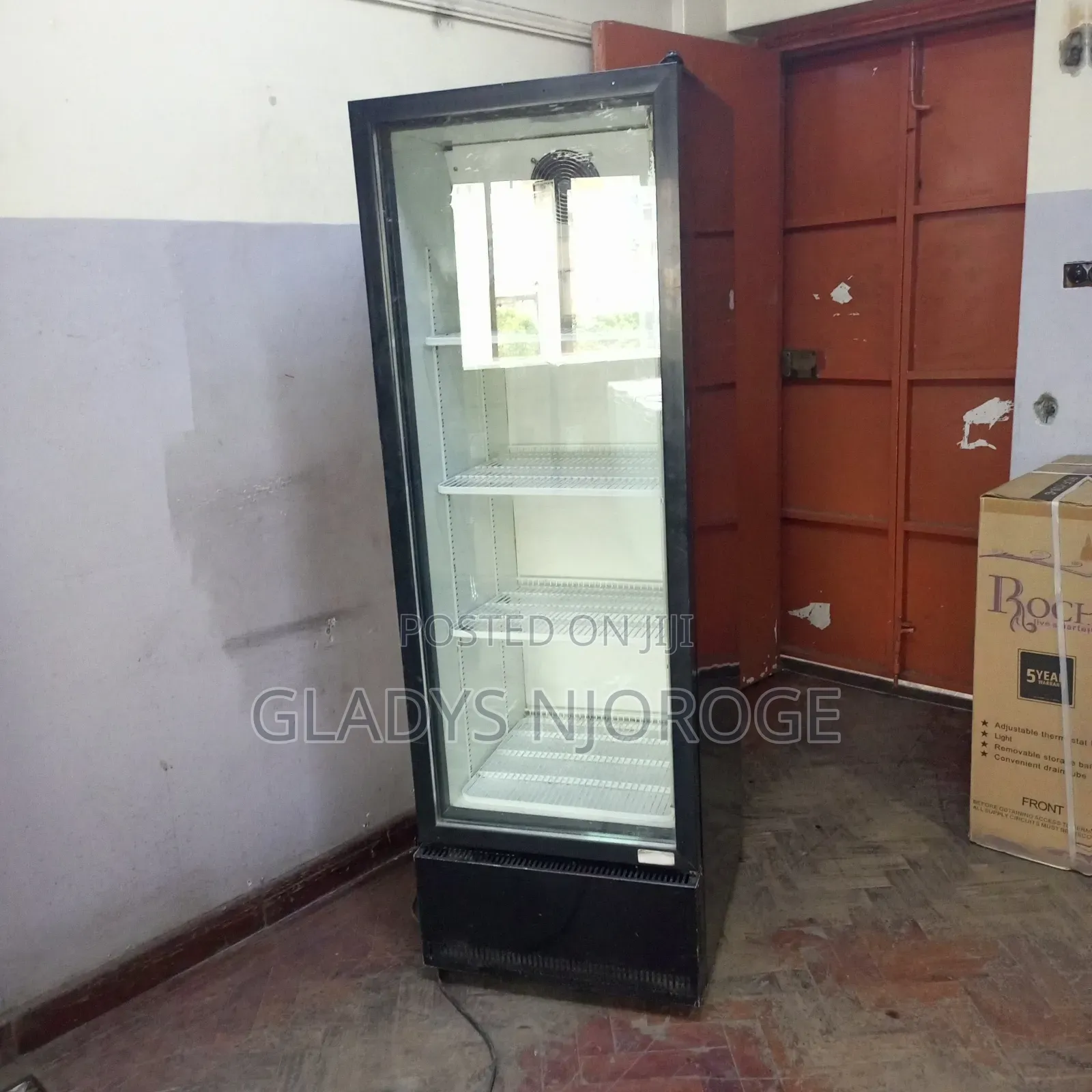 400l Black $White Fridge