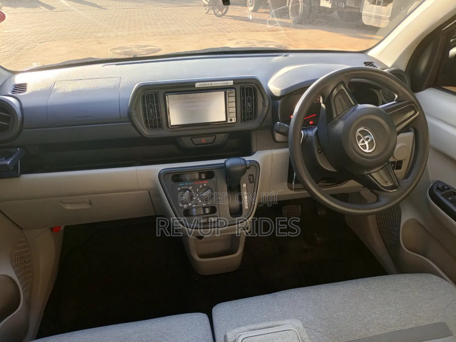 Toyota Passo 2018 Black