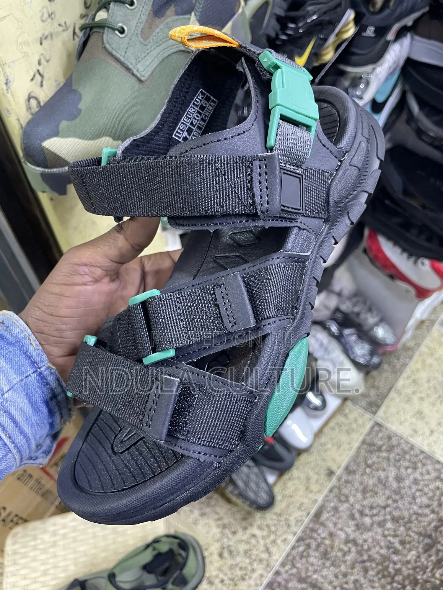 Men Open Shoes/Sandals