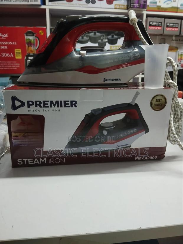 Premier Steam Iron