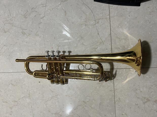 Yamaha Trumpet Ytr-2330