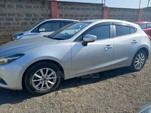 Mazda Axela 2018 Silver