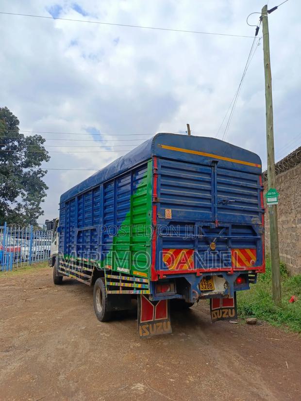 Isuzu Frr33 Manual in Good Condition
