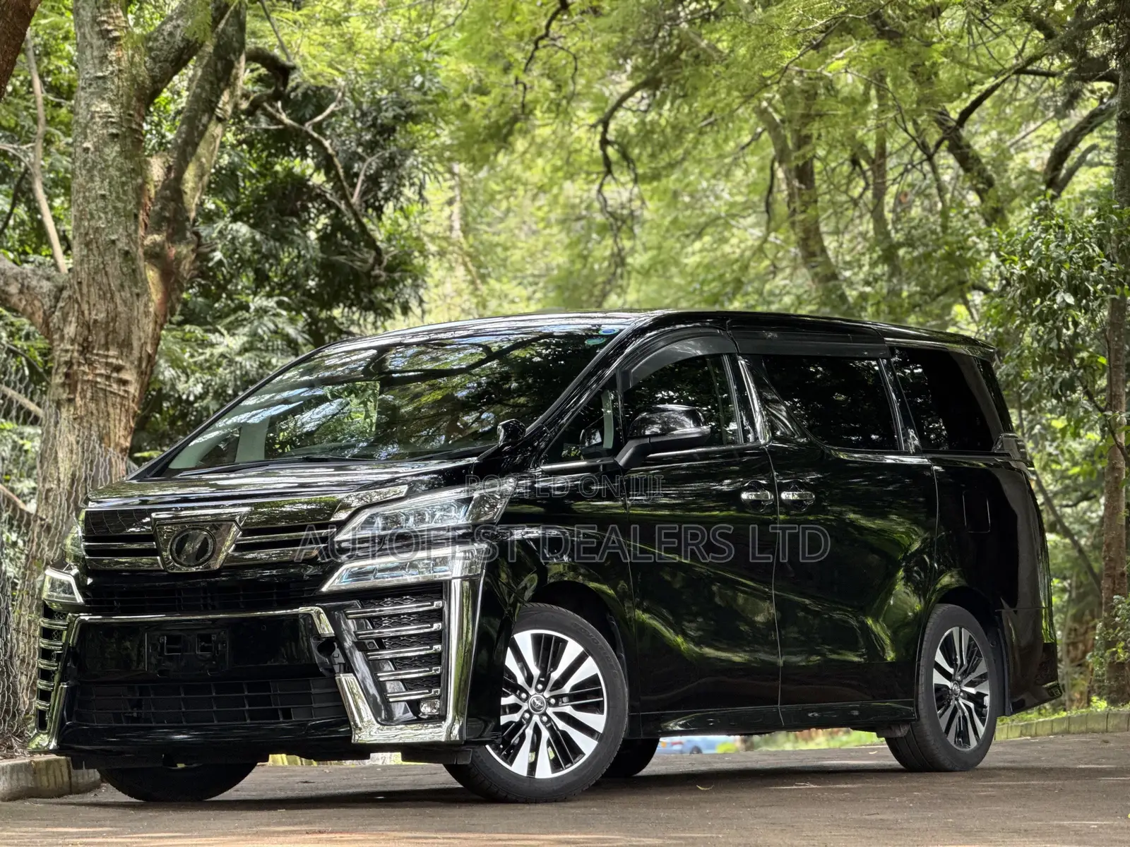 Toyota Vellfire 2019 Black