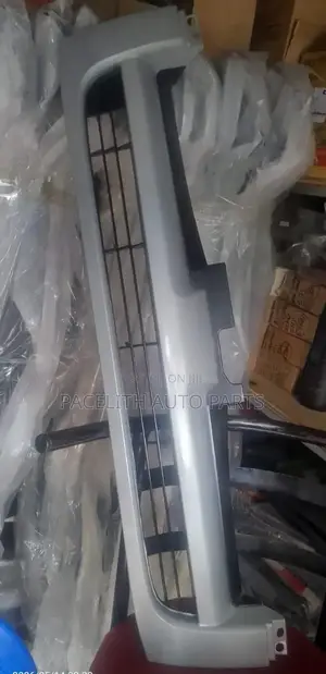 Grille 7l 2005 / Hiace 2005